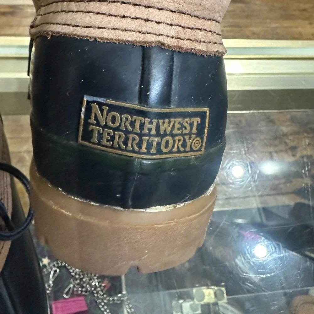 Northwest Territory 90s Vintage Women Tan Plaid Lined Duck Boots Leather Size 9
